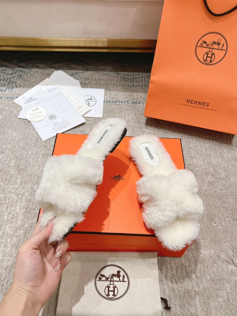 Hermes Slippers